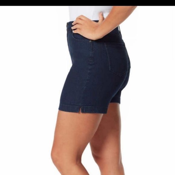 NEW Gloria Vanderbilt Ladies' Amanda Shorts Womens PLUS Size 22W Dark Den… - Picture 4 of 5